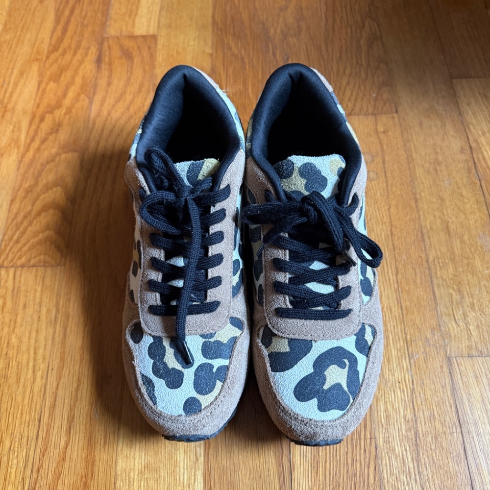 H&M ANIMAL (LEOPARD) PRINT SNEAKERS woman’s size: US 7